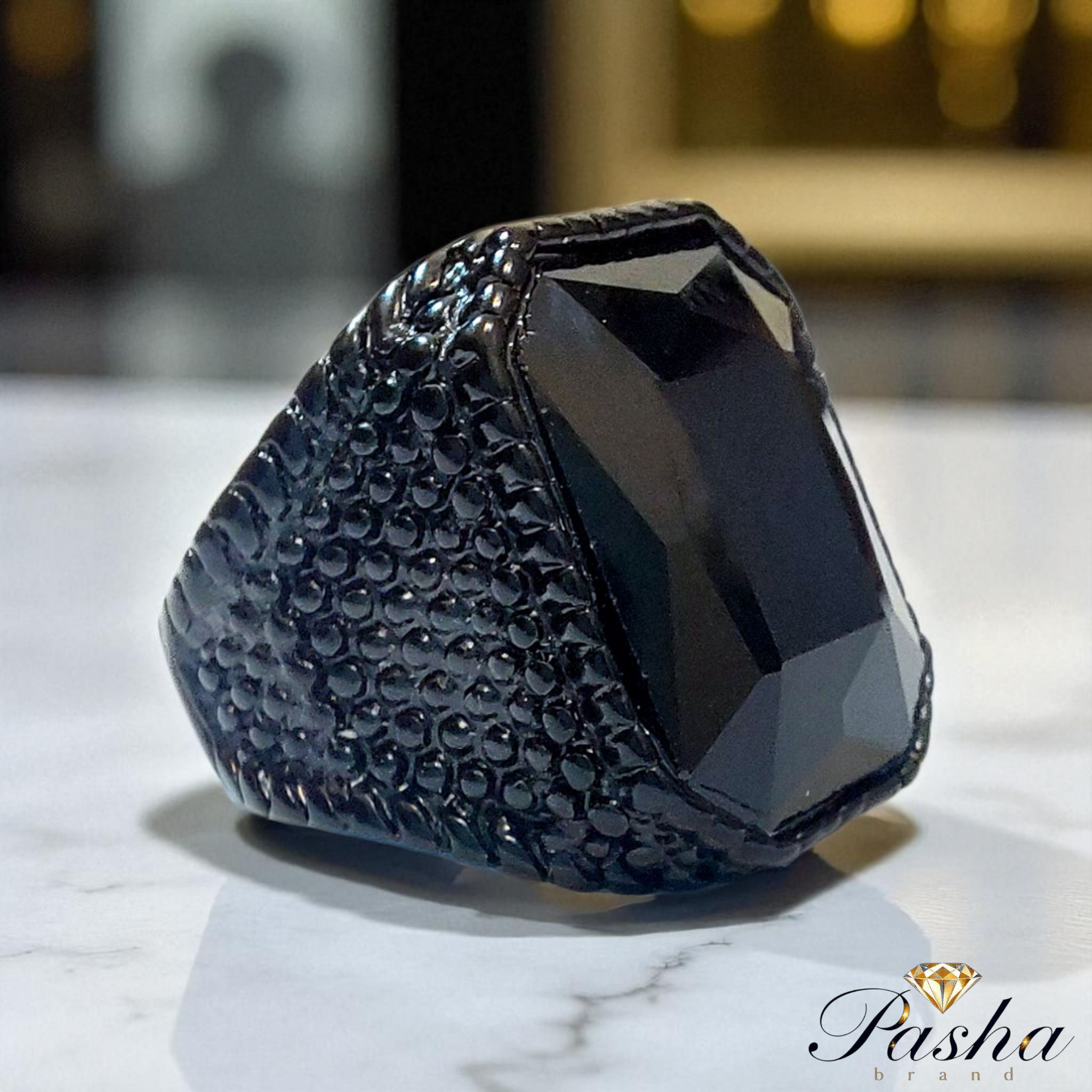 انگشتر استیل مشکی مردانه نگین سلطنتی