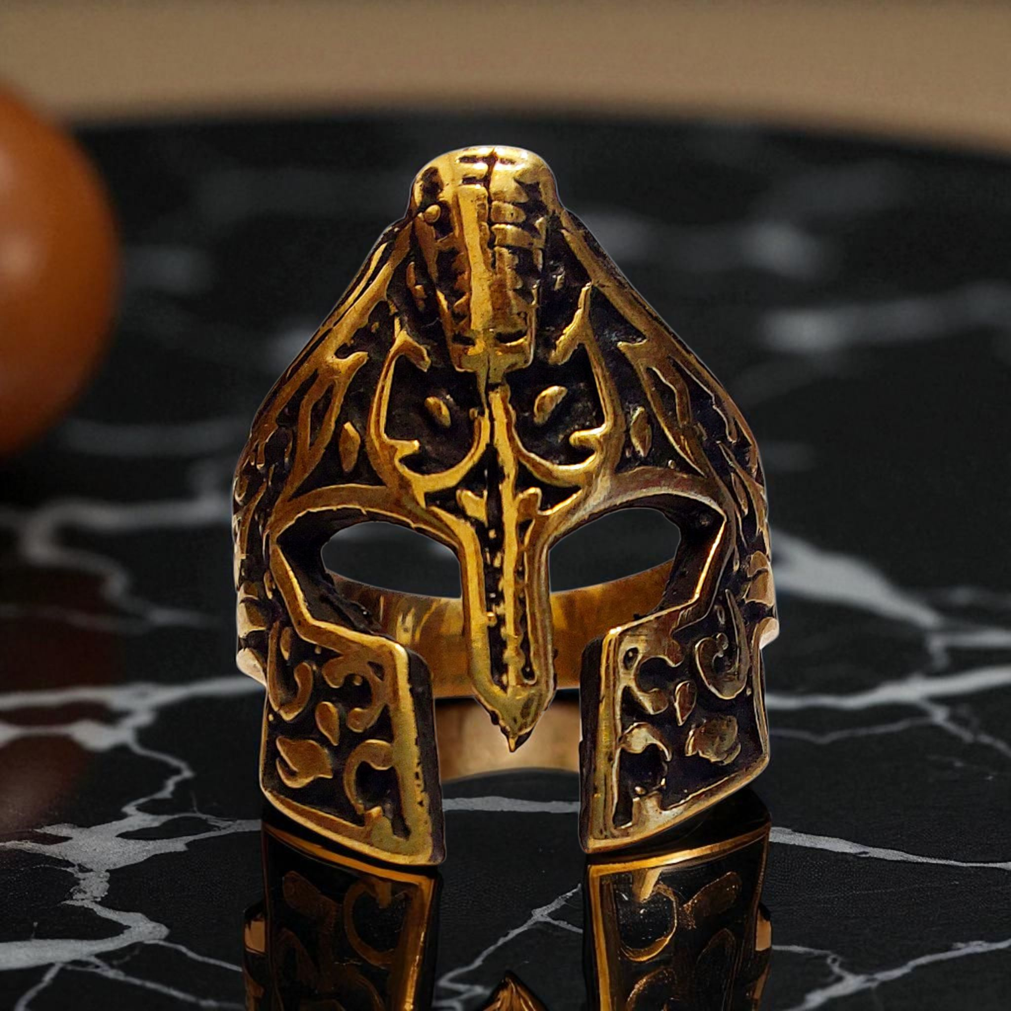 انگشتر طلاروس مردانه طرح کلاهخود رومی (انگشتر گلادیاتور)